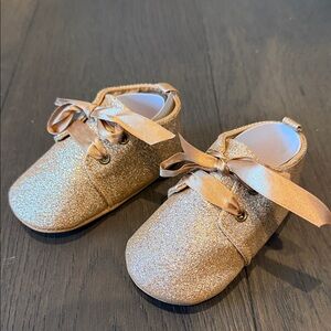 Sparkly gold toddler shoes